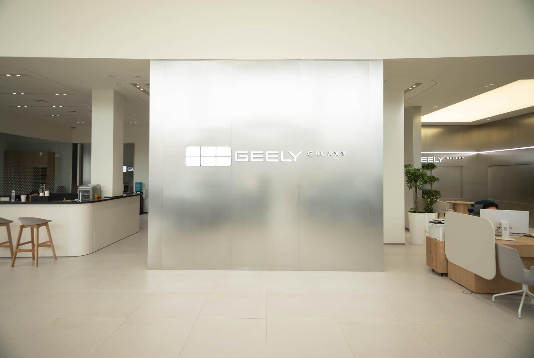 Новый автоцентр GEELY. Интерьер объекта · фото 41